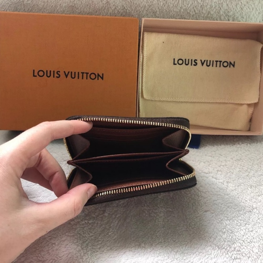 Louis Vuitton zippy monogram coin purse - Picture 7 of 8